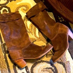Brown suede slouch vintage 70’s western boot